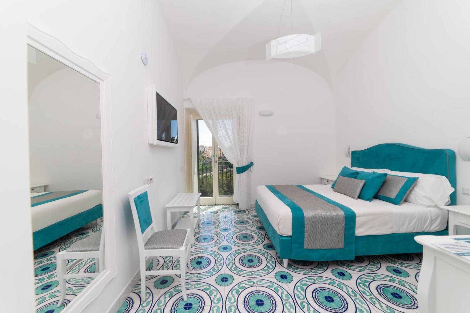 Suites In The Amalfi Coast - Guesthouse With Terrace Near Amalfi - Breathtaking View Of Ravello Scala Kültér fotó