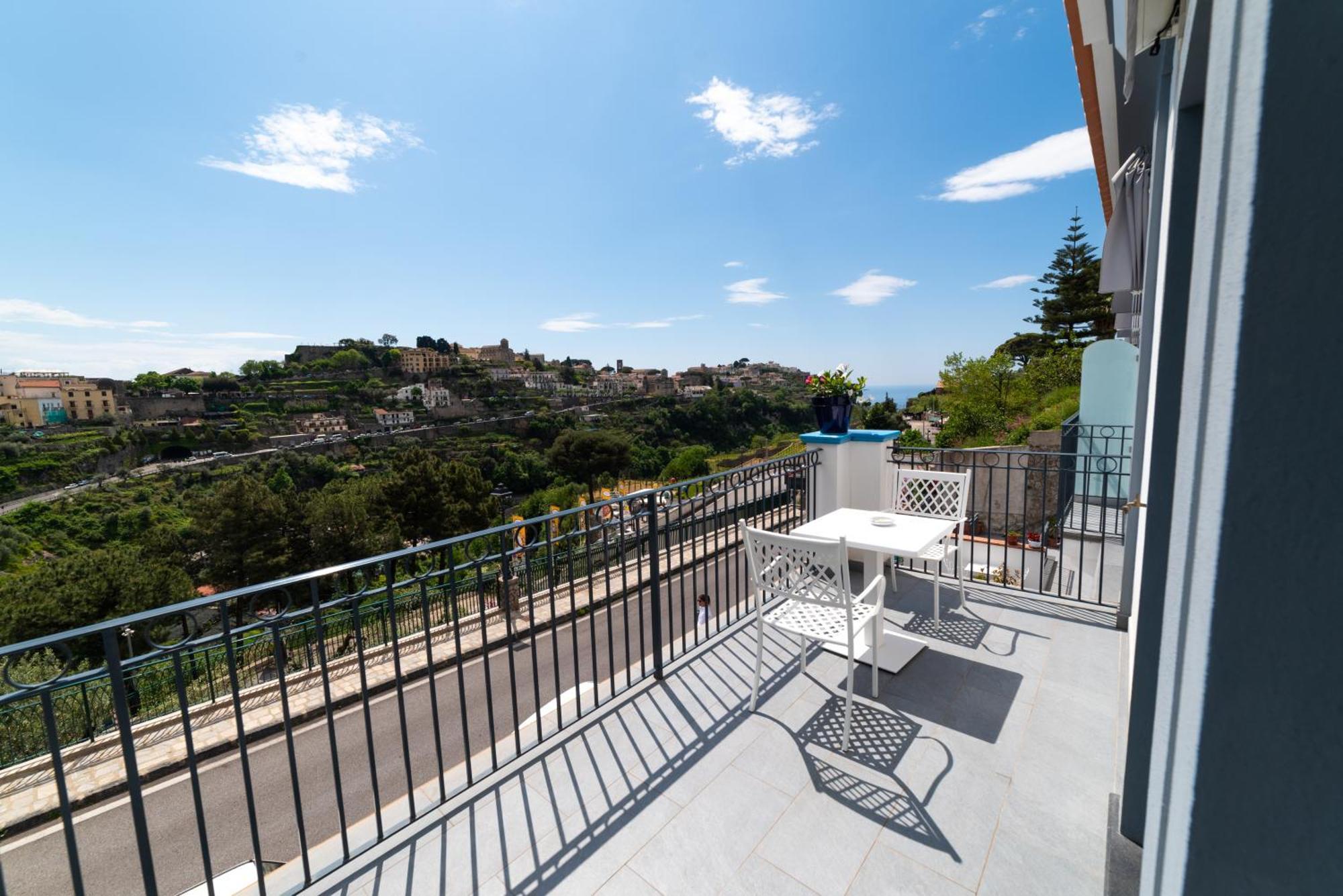 Suites In The Amalfi Coast - Guesthouse With Terrace Near Amalfi - Breathtaking View Of Ravello Scala Kültér fotó