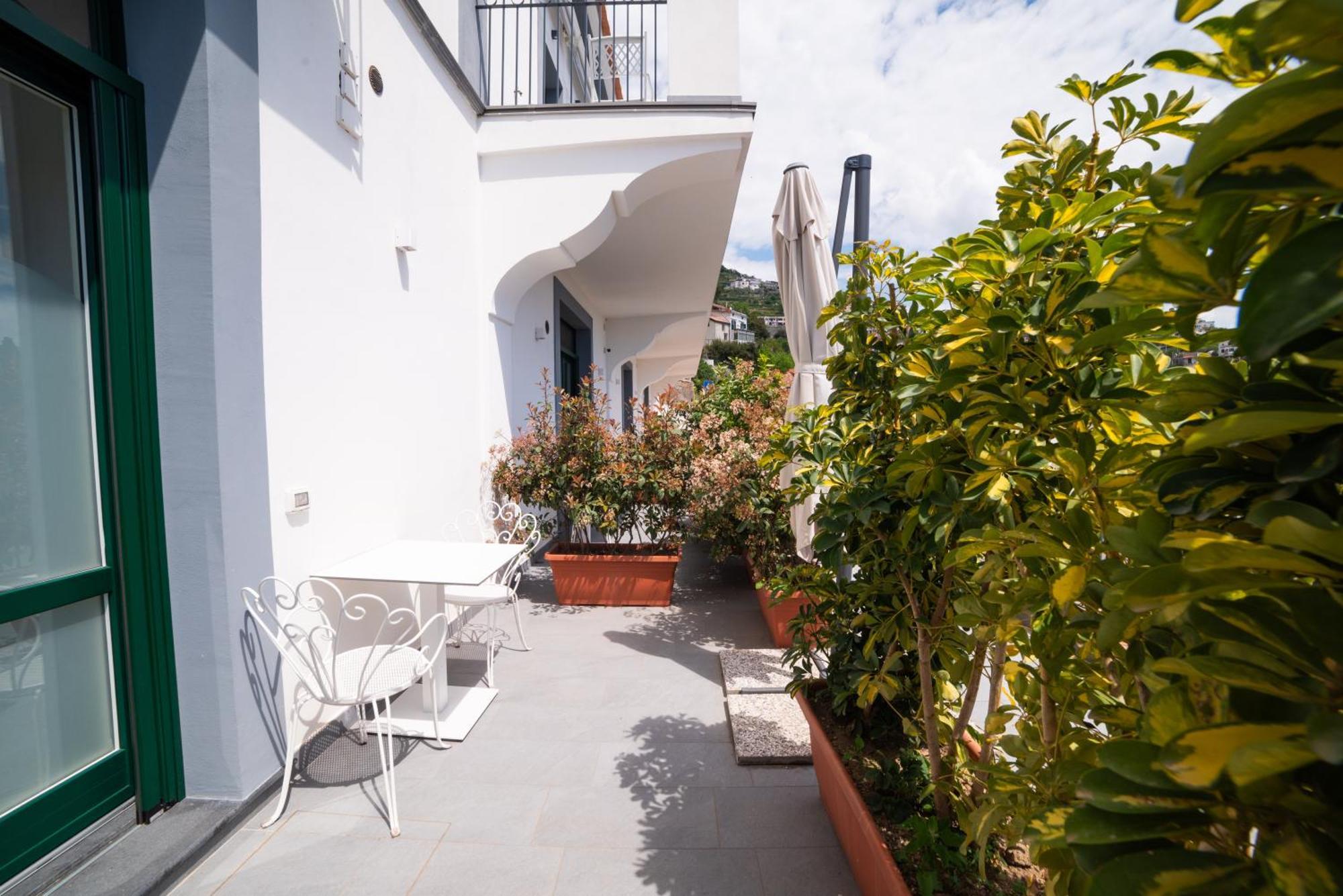 Suites In The Amalfi Coast - Guesthouse With Terrace Near Amalfi - Breathtaking View Of Ravello Scala Kültér fotó